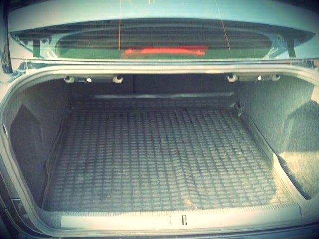 VW Passat Багажник