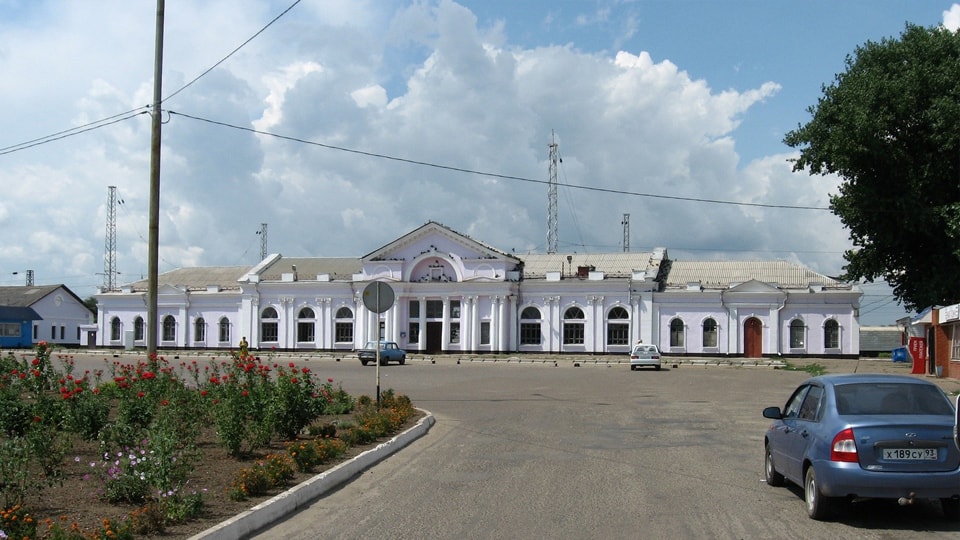 Вокзал в станице Кущевская